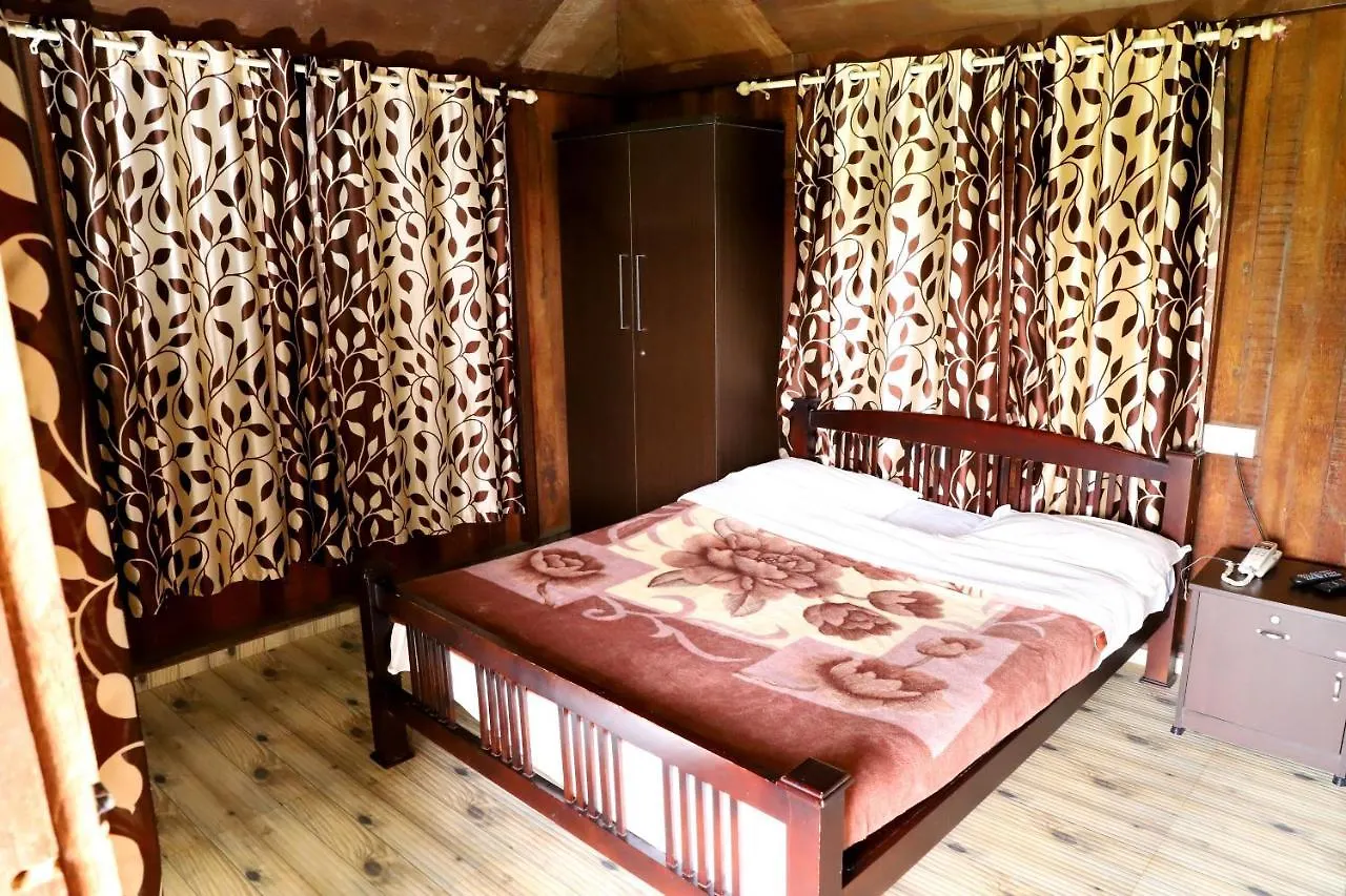 Pepper Green Wayanad Resort With Swimming Pool Kattikkulam