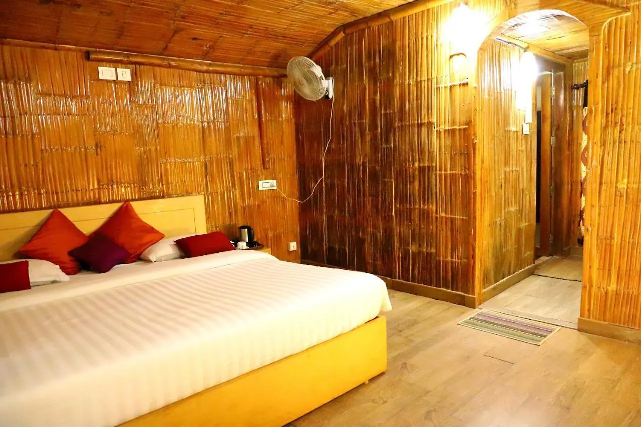 Pepper Green Wayanad Resort With Swimming Pool Kattikkulam